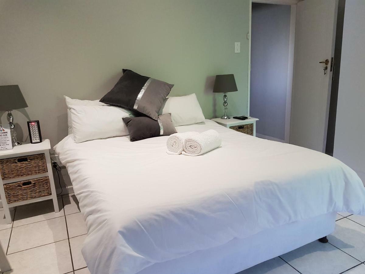 Noorder-Paarl Zonnevanger Guesthouse מראה חיצוני תמונה