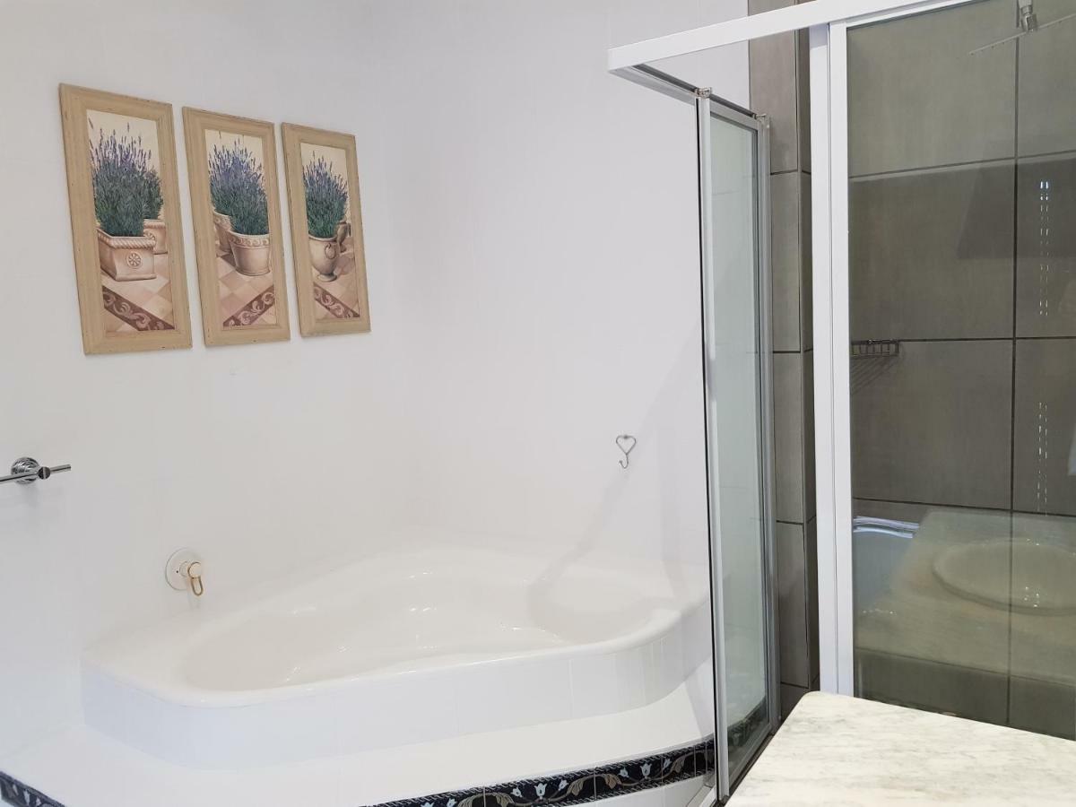 Noorder-Paarl Zonnevanger Guesthouse מראה חיצוני תמונה
