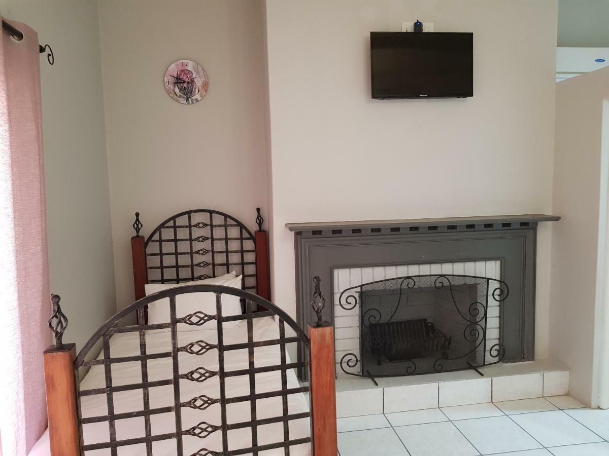 Noorder-Paarl Zonnevanger Guesthouse מראה חיצוני תמונה