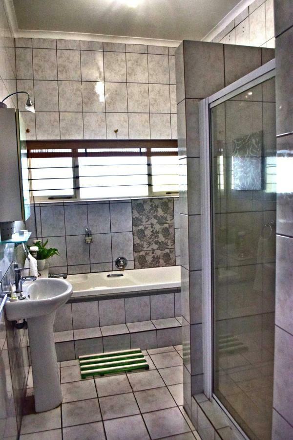 Noorder-Paarl Zonnevanger Guesthouse מראה חיצוני תמונה